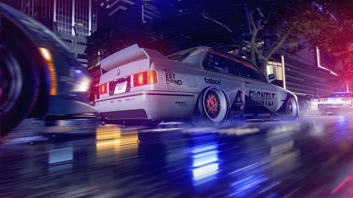 Screenshot of Need For Speed Heat while being chased by cops